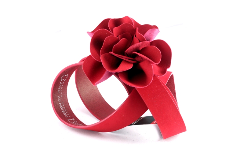 Кожаный  женский модельный ремень R06-35