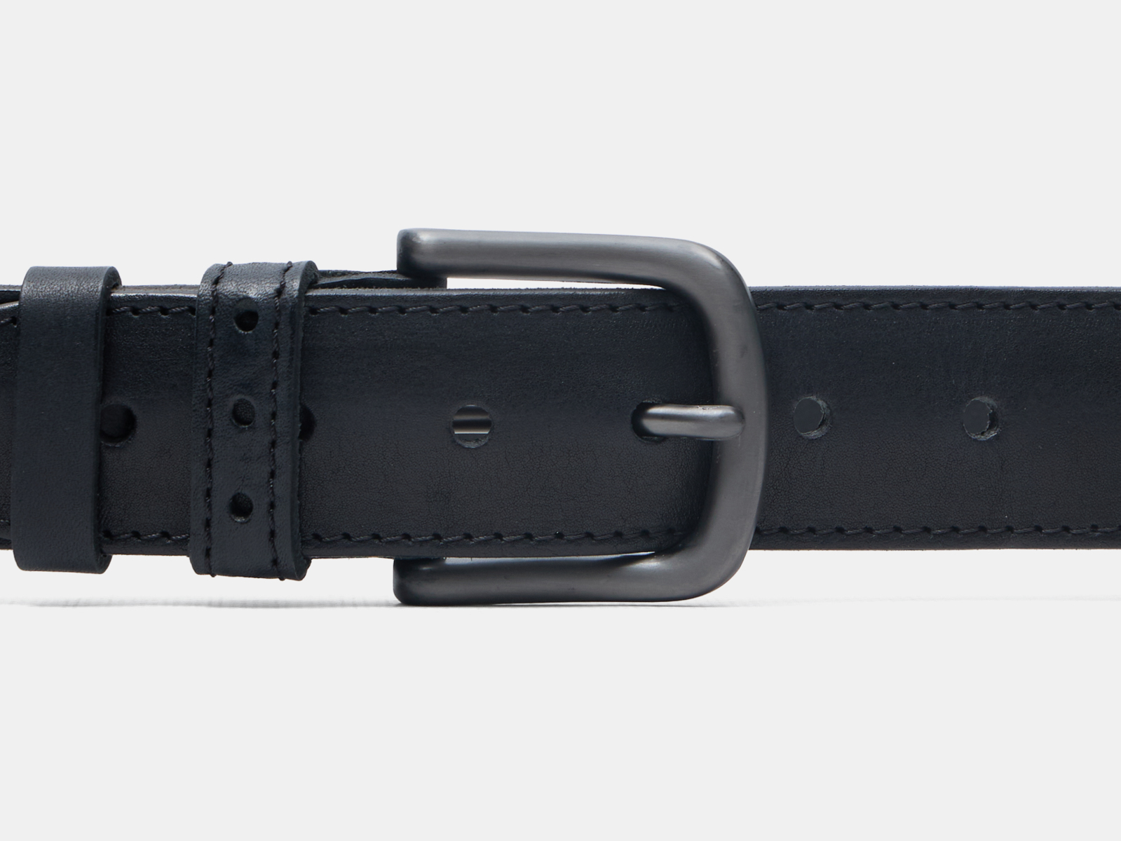 Кожаный черный мужской джинсовый ремень Perfo40 2SH Black H